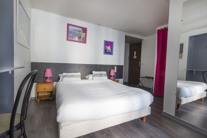 Imagen de la habitación del Hotel Des Congrès Et Festivals. Foto 6