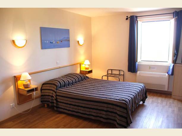 Imagen general del Hotel Des Crêtes De Pignols. Foto 2