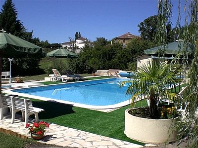 Imagen general del Hotel Des Crêtes De Pignols. Foto 3