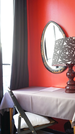 Imagen de la habitación del Hotel Des Dames. Foto 9