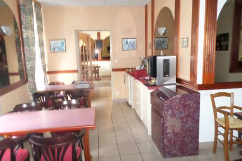Imagen de la habitación del Hotel Des Deux Porches. Foto 8