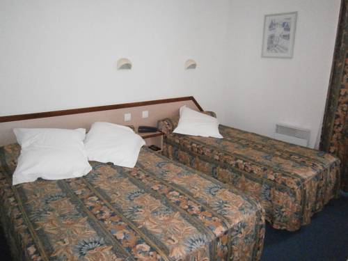 Imagen de la habitación del Hotel Des Deux Porches. Foto 9