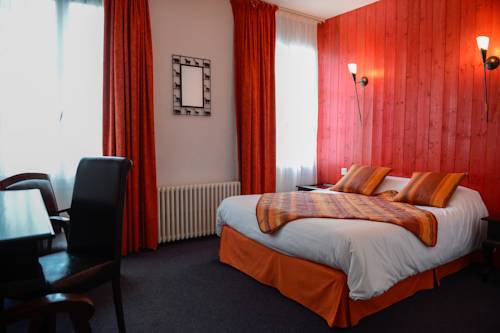 Imagen de la habitación del Hotel Des Ducs, ALENCON. Foto 4