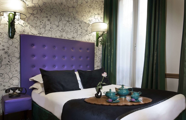 Imagen de la habitación del Hotel Des Ducs Danjou. Foto 10