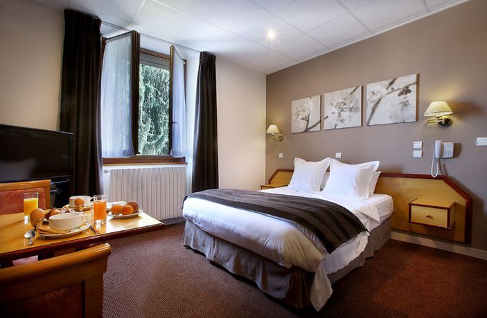 Imagen de la habitación del Hotel Des Eaux. Foto 2