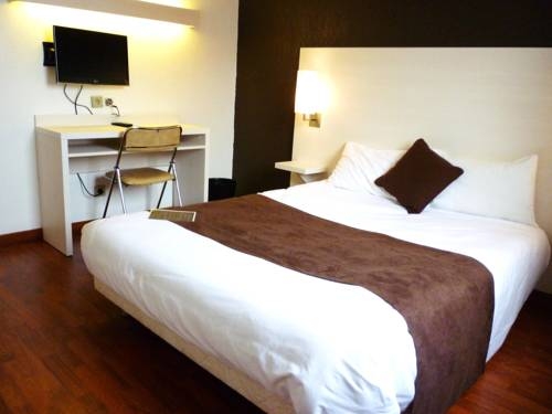 Imagen general del Hotel Des Etats Unis. Foto 6