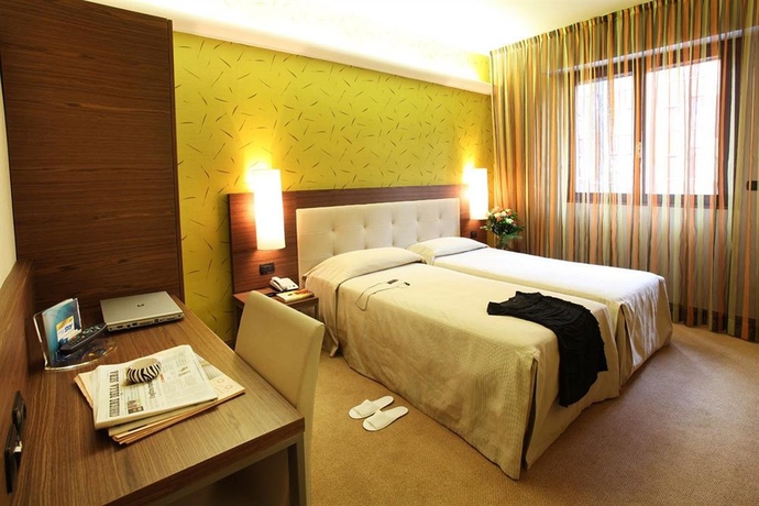 Imagen de la habitación del Hotel Des Etrangers. Foto 8