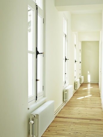 Imagen de los interiores del Hotel Des Galeries. Foto 13