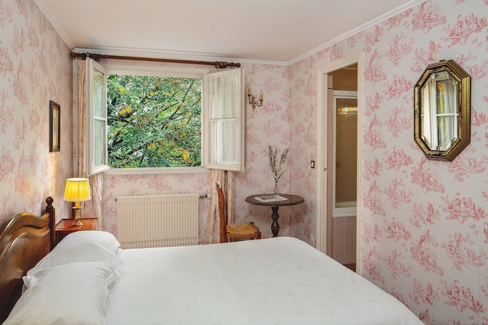 Imagen de la habitación del Hotel Des Grandes Ecoles. Foto 4