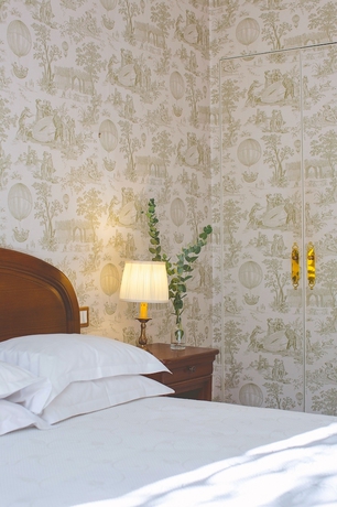 Imagen de la habitación del Hotel Des Grandes Ecoles. Foto 17