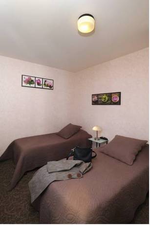 Imagen de la habitación del Hotel Des Grands Vins. Foto 10