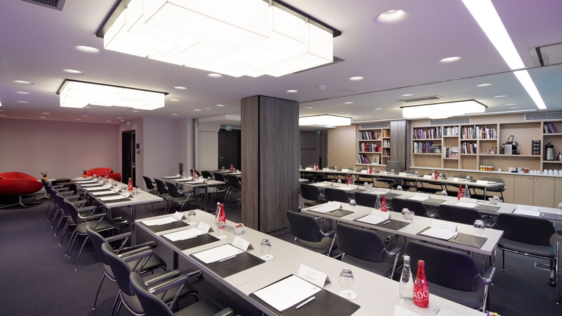 Imagen de los interiores del Hotel Des Grands Voyageurs. Foto 12