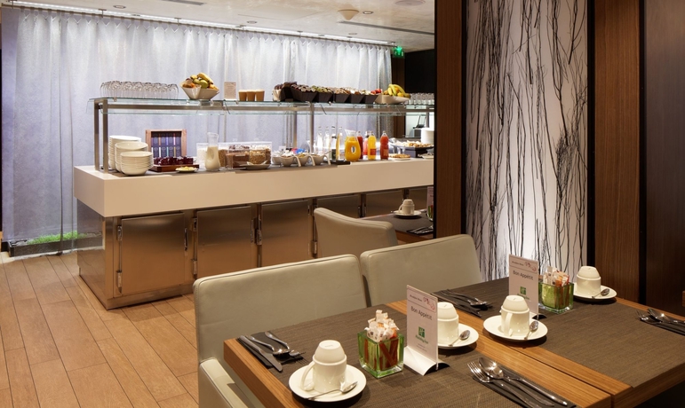 Imagen del bar/restaurante del Hotel Des Grands Voyageurs. Foto 5