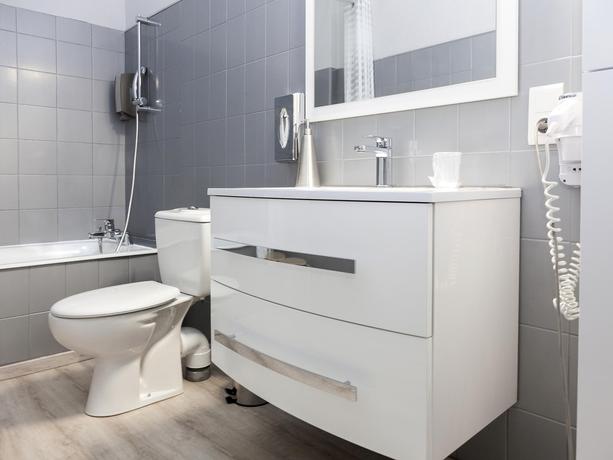 Imagen de la habitación del Hotel Des Granges. Foto 5