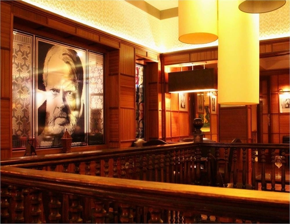 Imagen del bar/restaurante del Hotel Des Iles. Foto 5