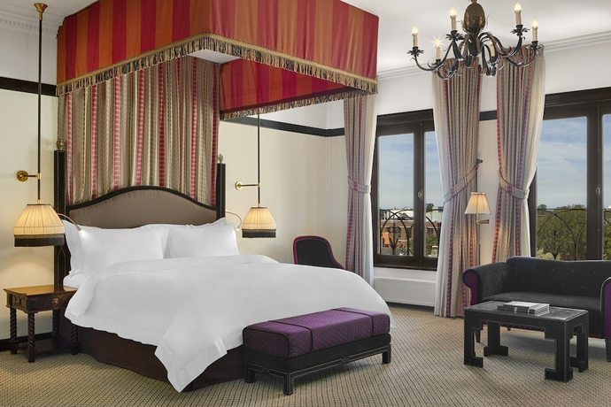 Imagen de la habitación del Hotel Des Indes. Foto 6