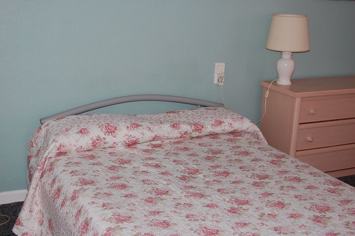 Imagen de la habitación del Hotel Des Jacobines. Foto 4