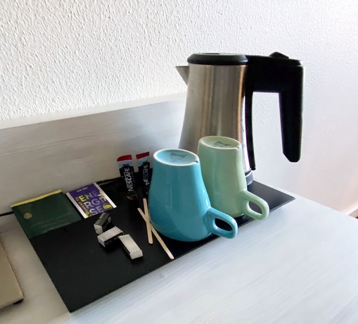 Imagen de la habitación del Hotel Des Lacs, VIRY CHATILLONS. Foto 9