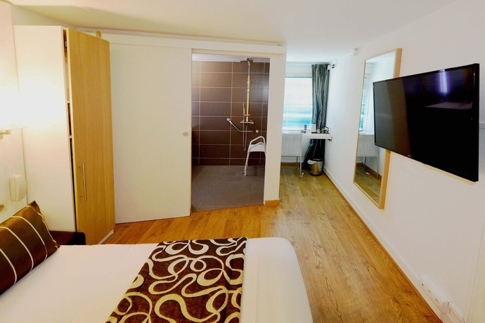 Imagen de la habitación del Hotel Des Lacs, VIRY CHATILLONS. Foto 15