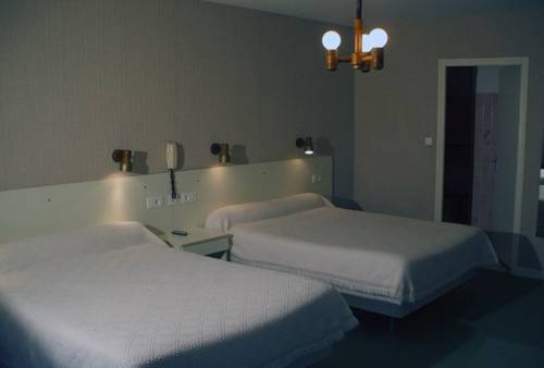 Imagen de la habitación del Hotel Des Lauriers Roses. Foto 3