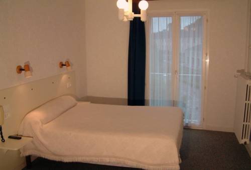 Imagen de la habitación del Hotel Des Lauriers Roses. Foto 4