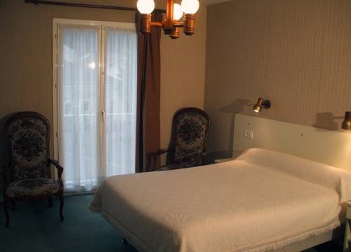 Imagen de la habitación del Hotel Des Lauriers Roses. Foto 5