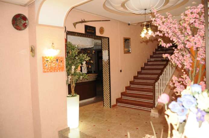 Imagen de los interiores del Hotel Des Lilas. Foto 18