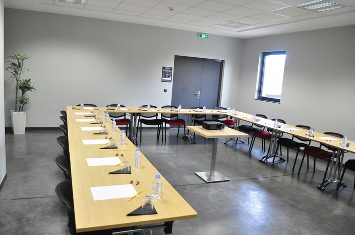 Imagen de la habitación del Hotel Des Lumières. Foto 10