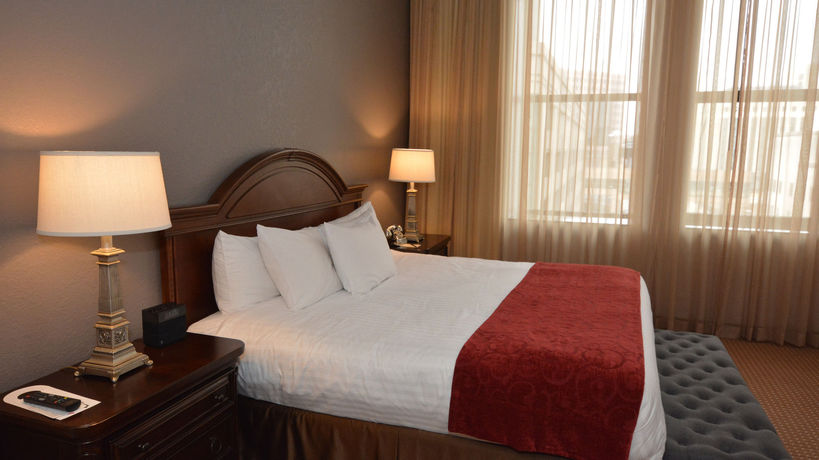Imagen de la habitación del Hotel Des Lux. Foto 12