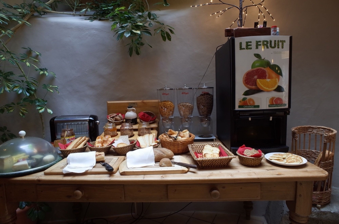 Imagen del bar/restaurante del Hotel Des Marquisats Annecy. Foto 5