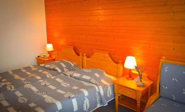 Imagen de la habitación del Hotel Des Masques. Foto 9