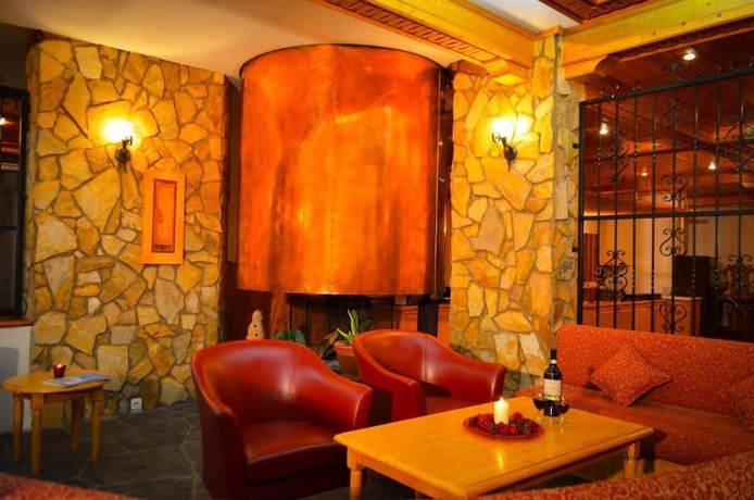 Imagen de los interiores del Hotel Des Masques. Foto 15