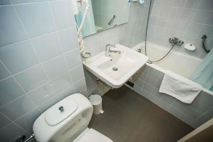 Imagen de la habitación del Hotel Des Masques. Foto 10