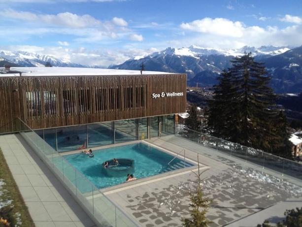 Imagen de la piscina del Hotel Des Masques. Foto 19