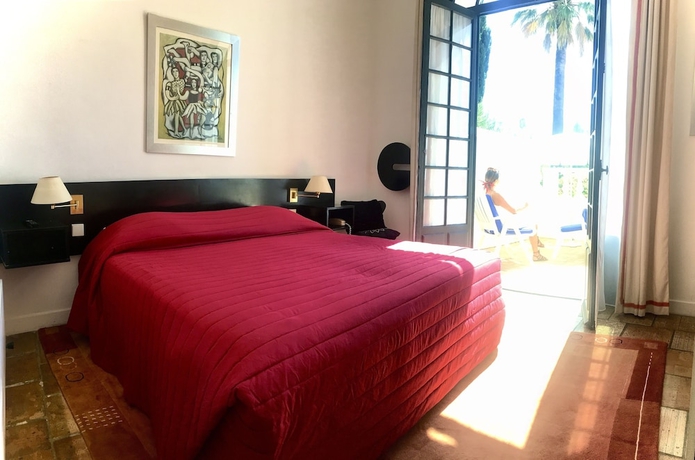 Imagen de la habitación del Hotel Des Mimosas. Foto 5