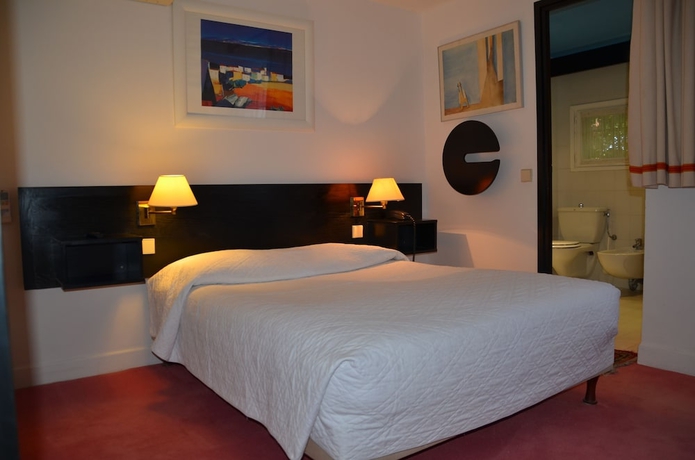 Imagen de la habitación del Hotel Des Mimosas. Foto 13