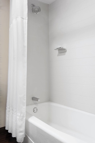 Imagen de la habitación del Hotel Des Moines Marriott Downtown. Foto 8