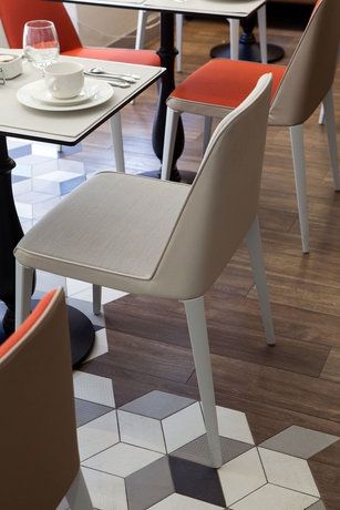 Imagen del bar/restaurante del Hotel Des Nations Saint Germain. Foto 2