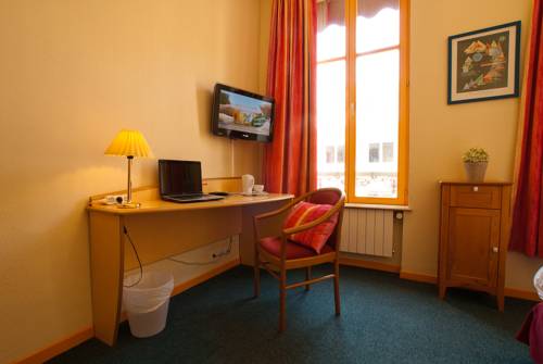 Imagen de la habitación del Hotel Des Oliviers. Foto 8