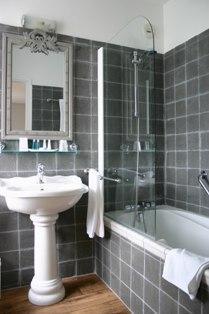 Imagen de la habitación del Hotel Des Ormes. Foto 5