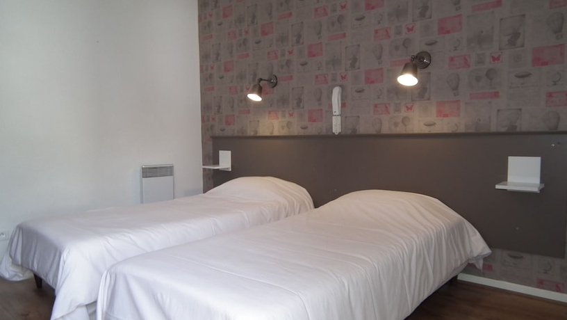 Imagen de la habitación del Hotel Des Pays-bas. Foto 8