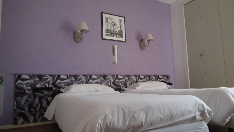 Imagen de la habitación del Hotel Des Pays-bas. Foto 14