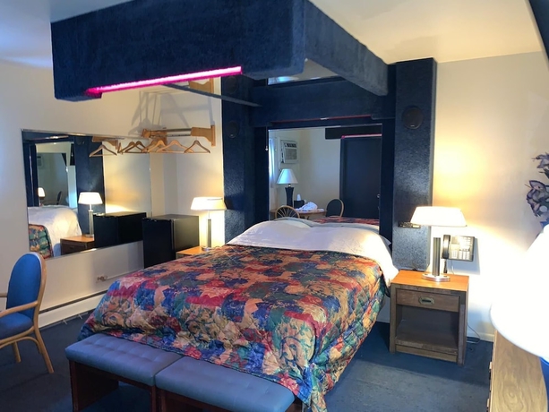 Imagen de la habitación del Hotel Des Plaines Motel. Foto 13