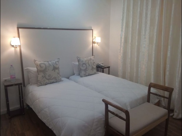 Imagen de la habitación del Hotel Des Princes. Foto 7