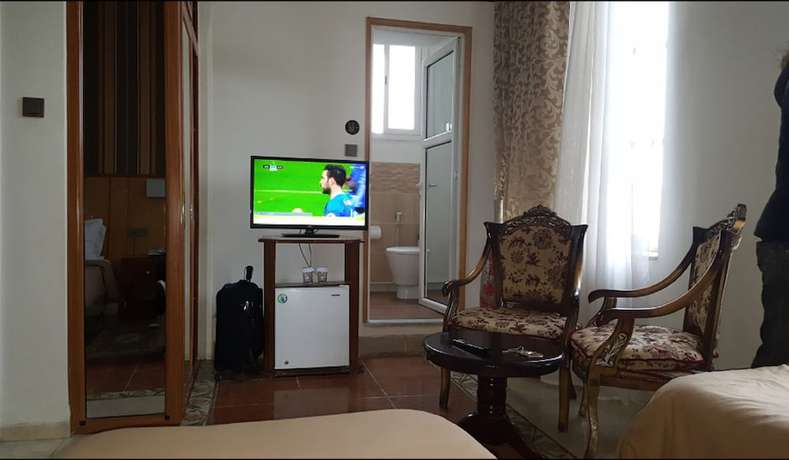 Imagen de la habitación del Hotel Des Princes. Foto 9