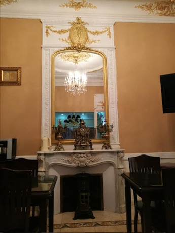 Imagen de los interiores del Hotel Des Princes. Foto 17