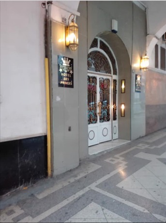 Imagen general del Hotel Des Princes. Foto 3