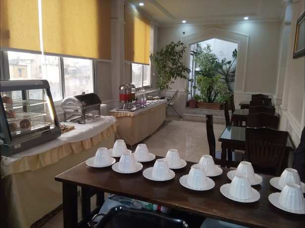 Imagen del bar/restaurante del Hotel Des Princes. Foto 6