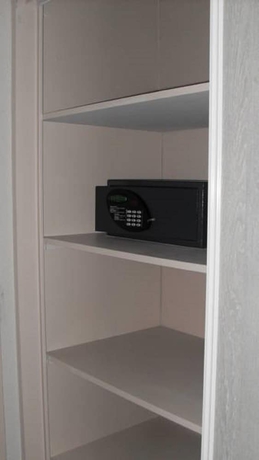 Imagen de la habitación del Hotel Des Remparts, Rochefort. Foto 8