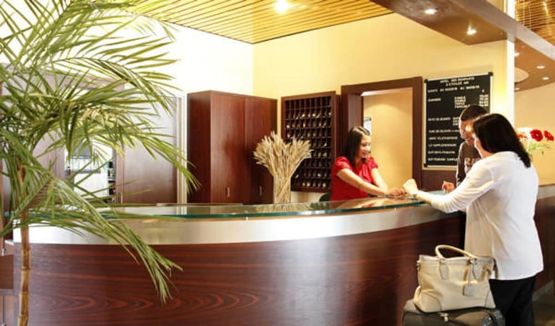 Imagen de los interiores del Hotel Des Remparts, Rochefort. Foto 15